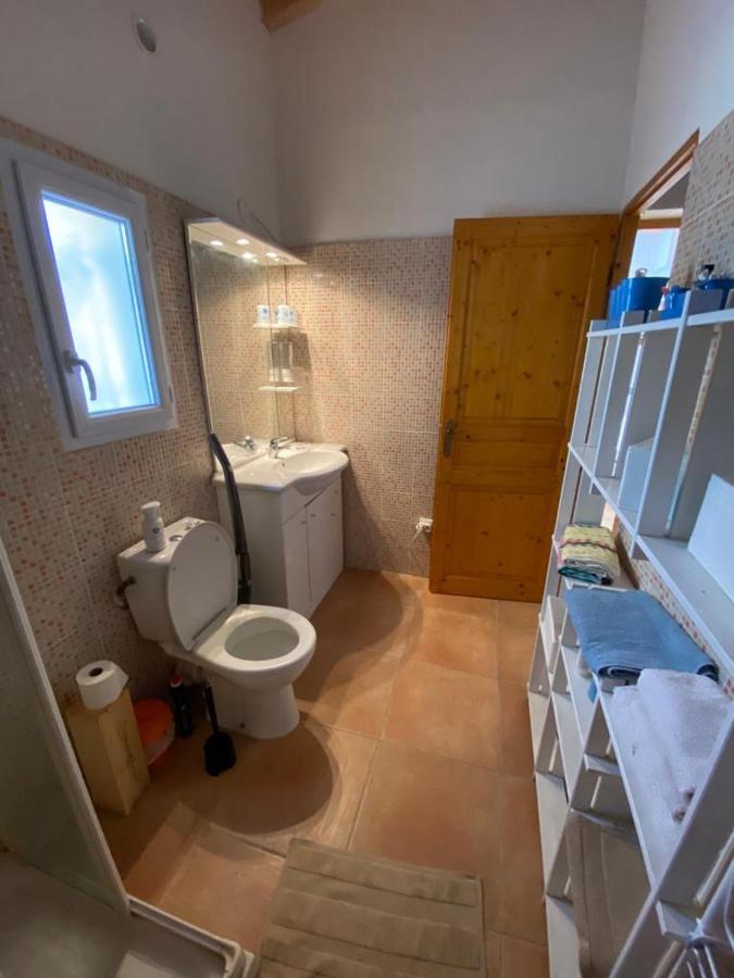 Au Mazet Du Parc Bed and Breakfast Lédenon Eksteriør billede