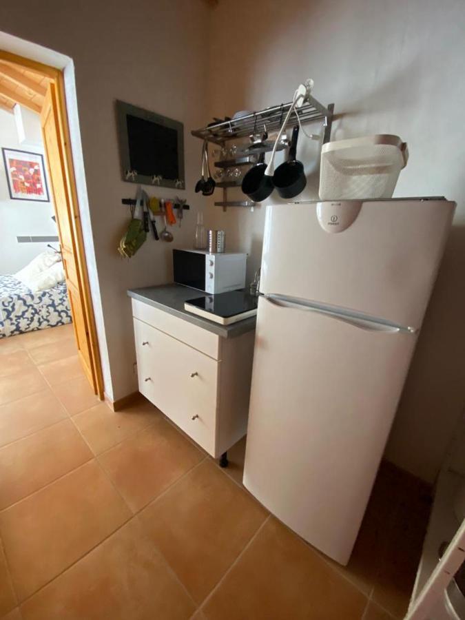 Au Mazet Du Parc Bed and Breakfast Lédenon Eksteriør billede